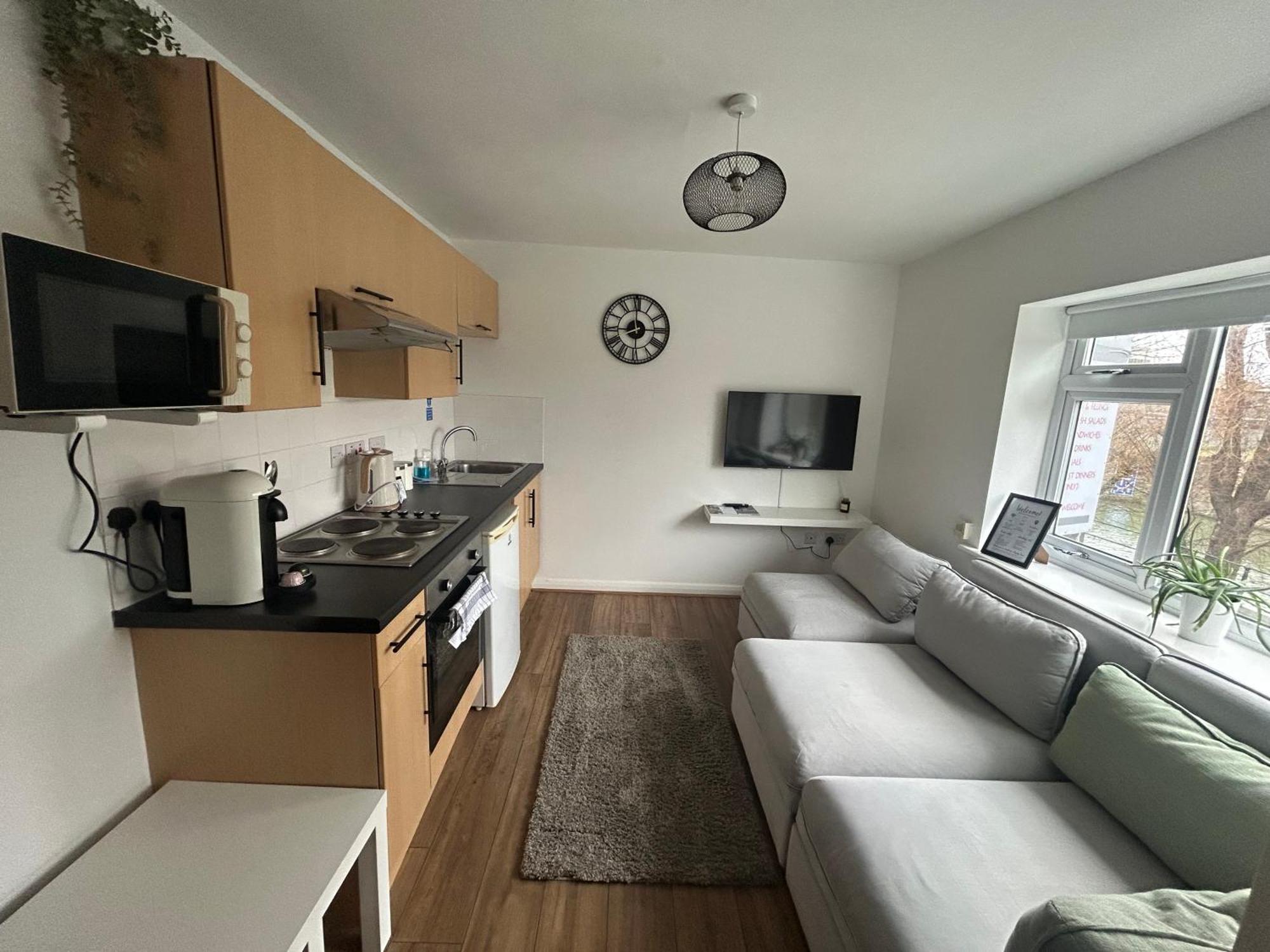 Apartamento 31 Canal Apartments, Canal View -temple Meads Bristol